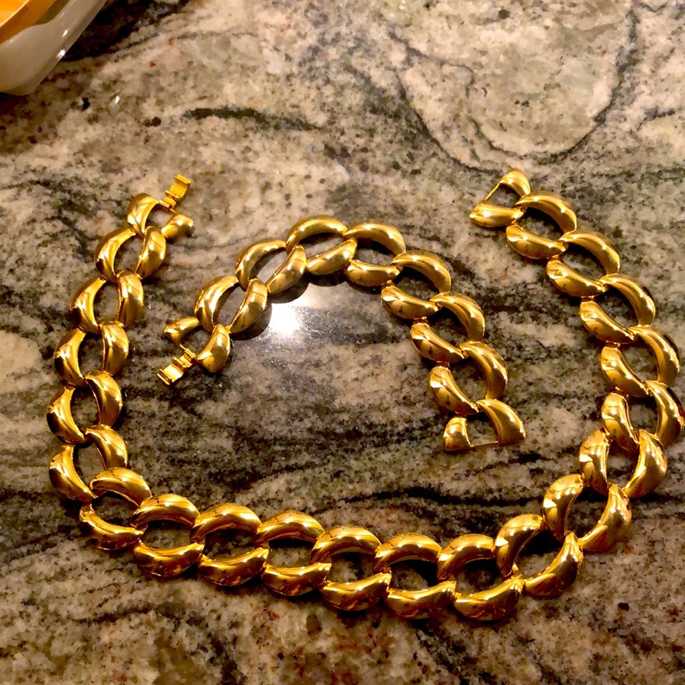 Necklace and bracelet